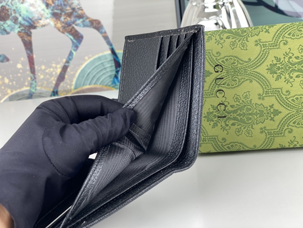 グッチ財布コピー全体デザイン